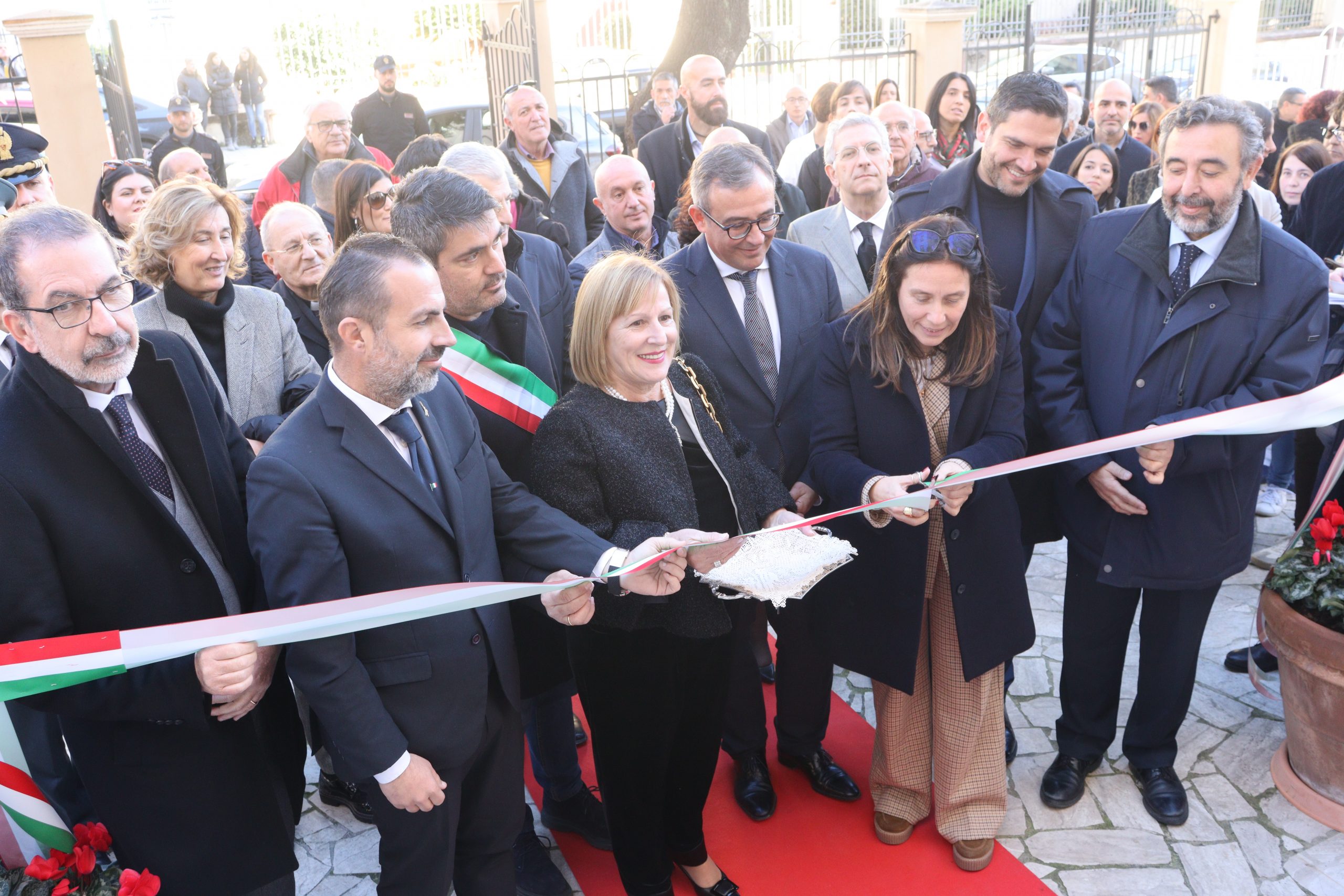 Inaugurata la Casa di Comunità San Francesco Inaugurata la Casa di Comunità San Francesco