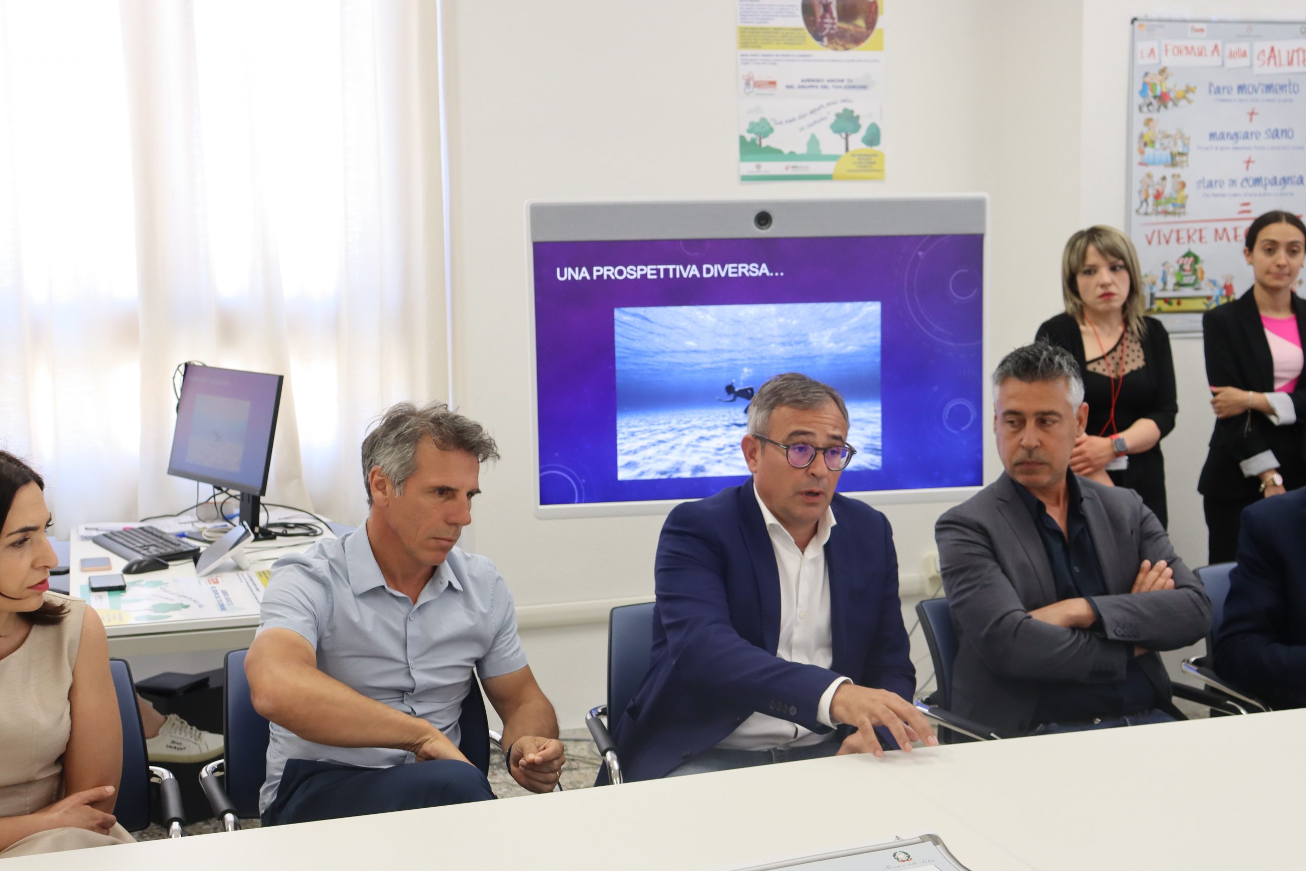 “Caminadores”. Presentati, con Zola e Tatti, i gruppi di cammino ASL “Caminadores”. Presentati, con Zola e Tatti, i gruppi di cammino ASL